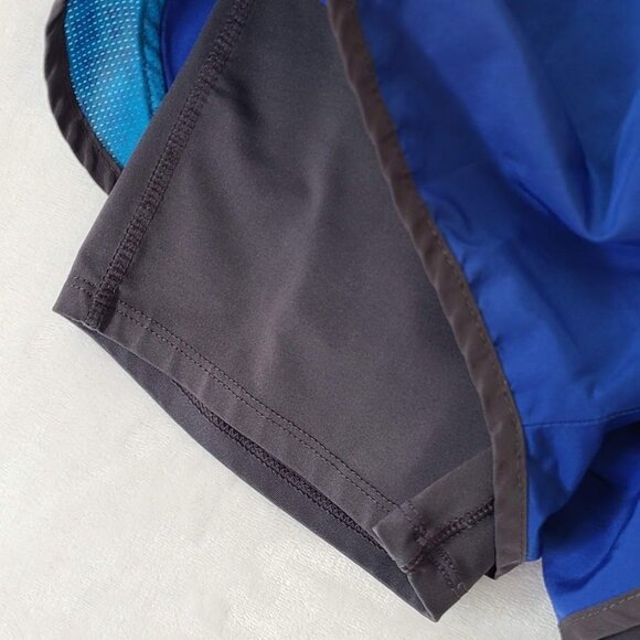 Umbro Women's Blue Double-Layer Running Shorts Elastic Waist Inner Pocket - Picture 2 of 12